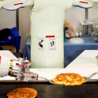 Роботы отберут у нас работу? Рестораны быстрого питания проводят автоматизацию